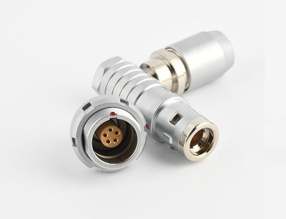 什么是推拉自鎖連接器？